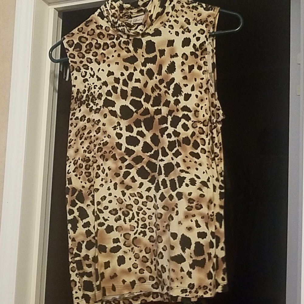 Cheetah print tank
